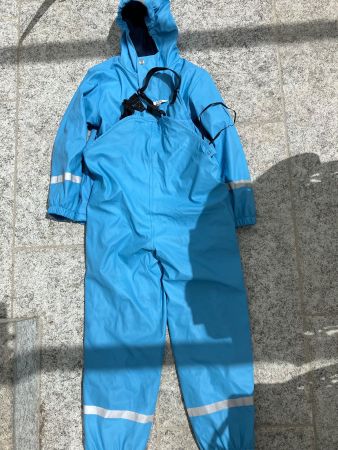 Regen-/Skianzug / Regenjacke und Regenhose Grösse 134 / 140