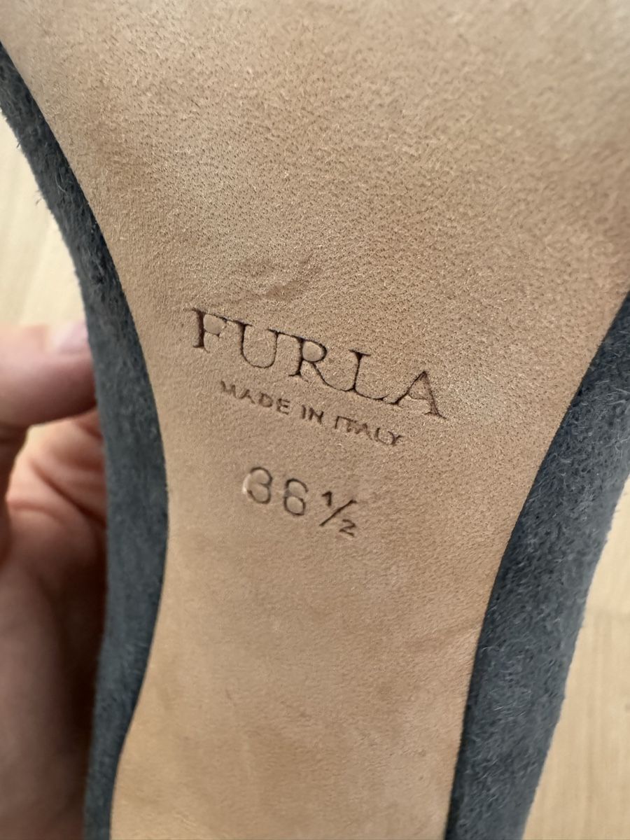 Furla Scarpe da donna: Furla Pumps Size 36 1/2 grey sued – Usato da Dübendorf venduto da ClaraS. 4
