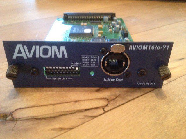 Console di mixaggio: Aviom16/o-Y1 – Usato da Langnau am Albis venduto da lilalilalila