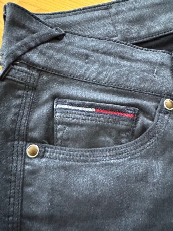Tommy Hilfiger Denim Jeans Damen Gr. 26/30 grau-schwarz