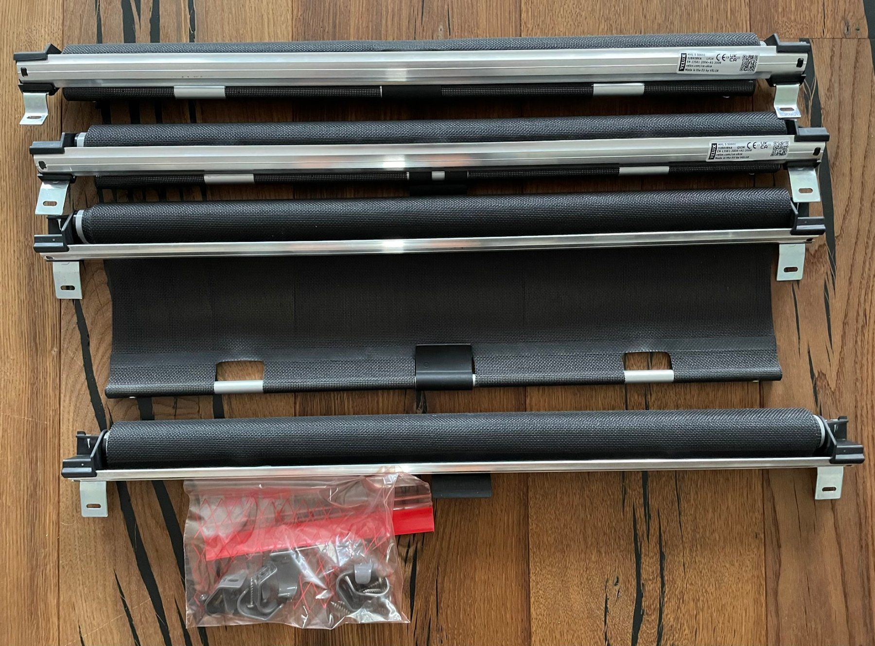 Velux Tende da sole: Hitzeschutz-Markise von Velux – Usato da Binz venduto da roe_sq62 2