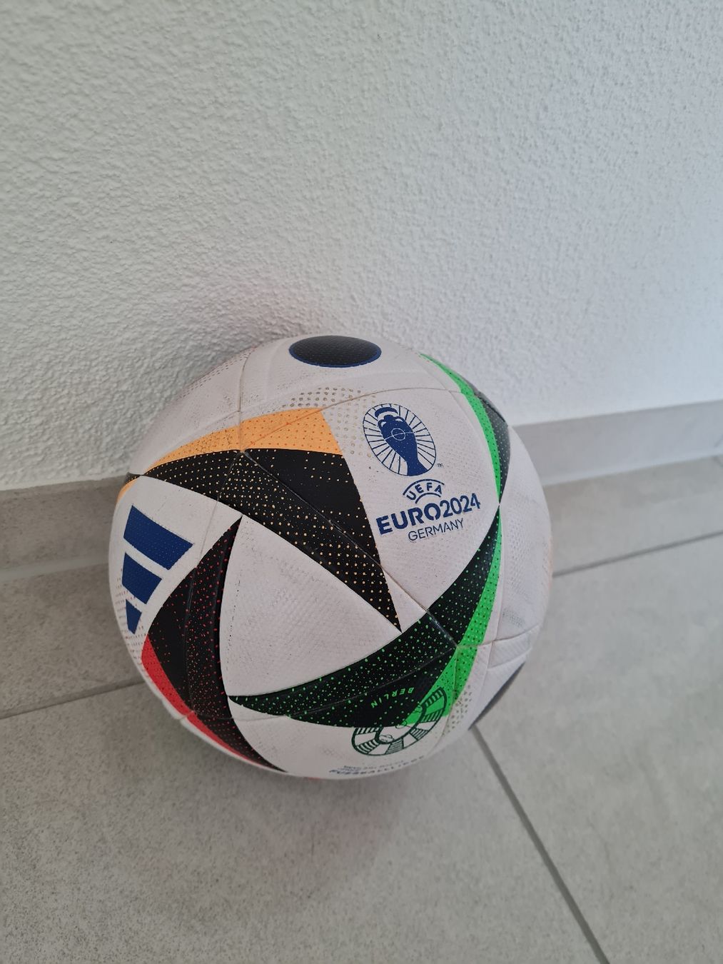 Adidas Palloni: UEFA Euro2024 official ball – Usato da Männedorf venduto da jur_xp2p