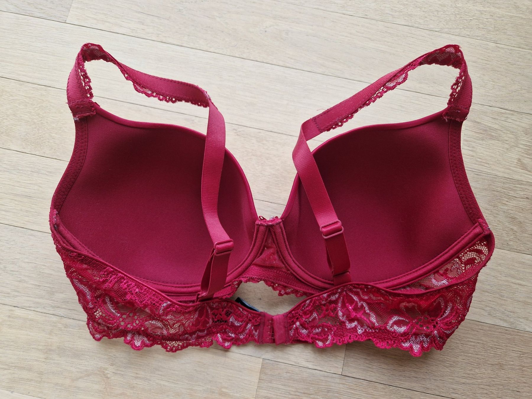 Beldona Altra biancheria intima: Roter BH Beldona - Grösse 80D – Usato da Wallisellen venduto da soat 2