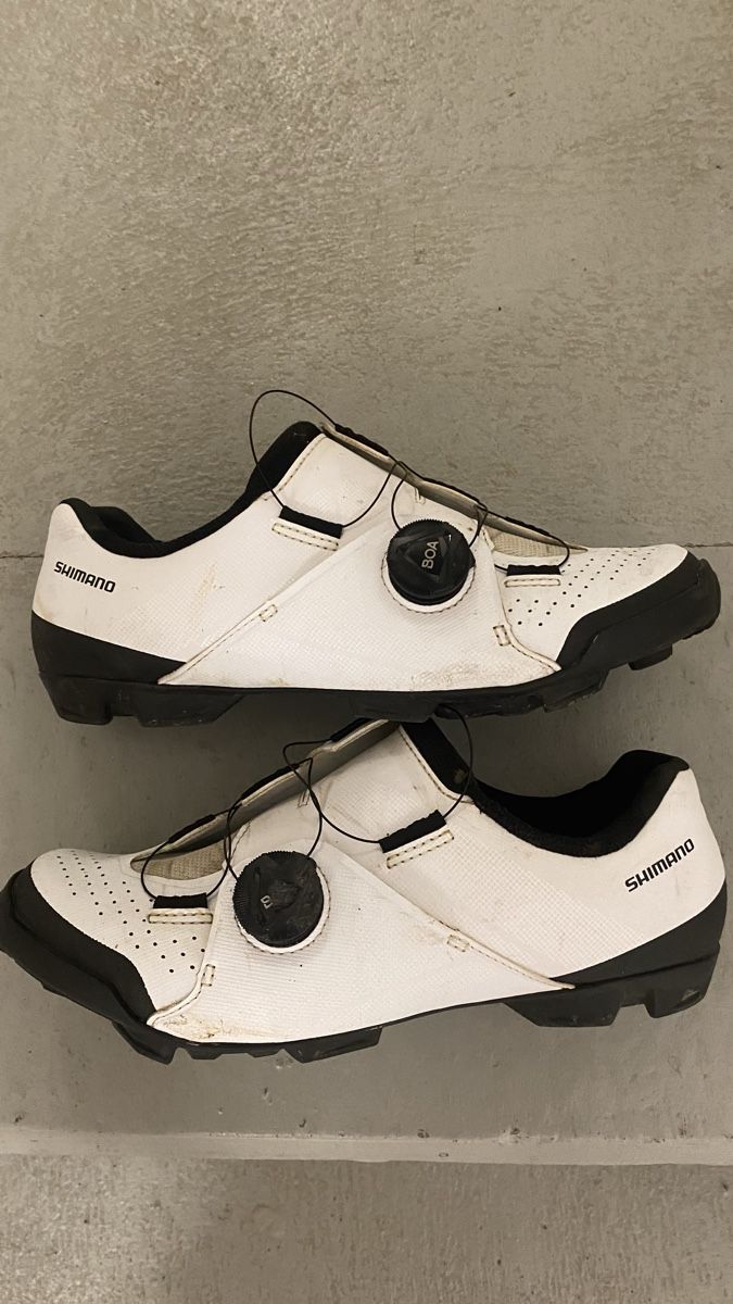 Shimano Herrenschuhe: Chaussures Shimano – Gebraucht aus Evilard von imbri_cadabra