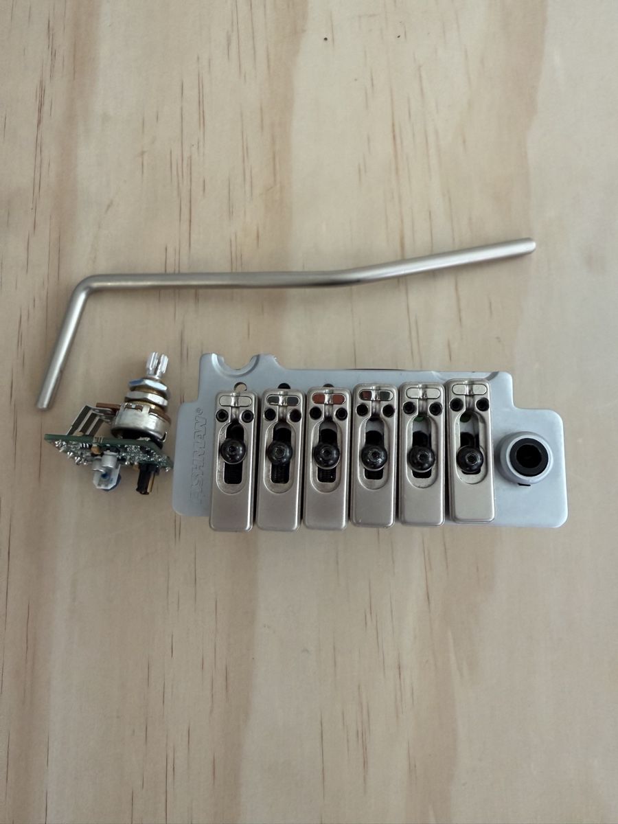 Instruments de musique: Fishman Powerbridge TSV e Powerchip – D'occasion à Viganello par 53g_ml6j