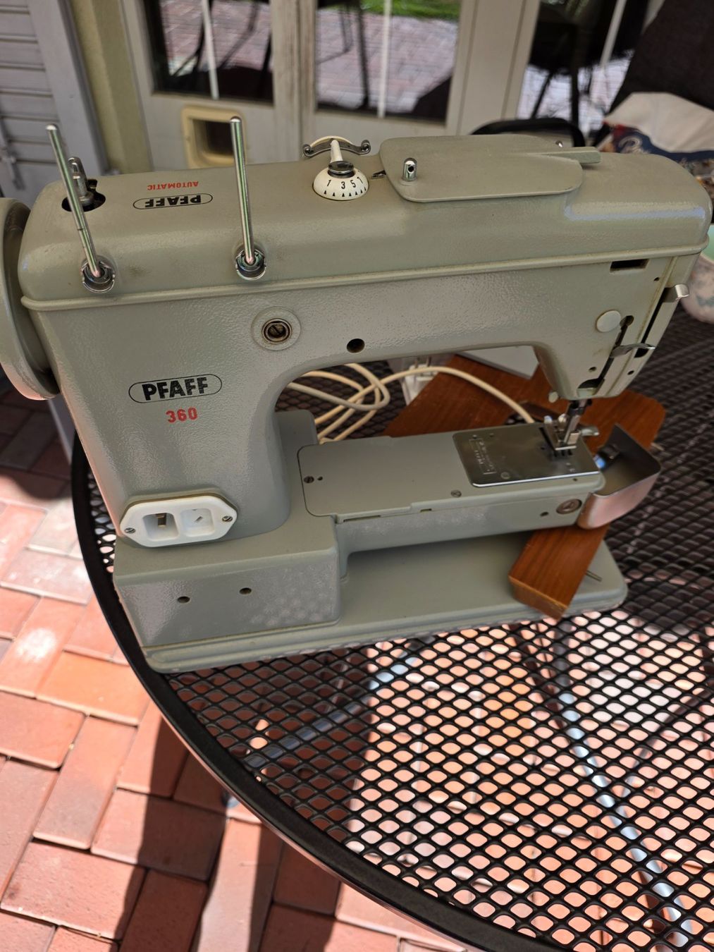 Pfaff Macchine da cucire: Nähmaschine – Usato da Bad Zurzach venduto da Fee007 5