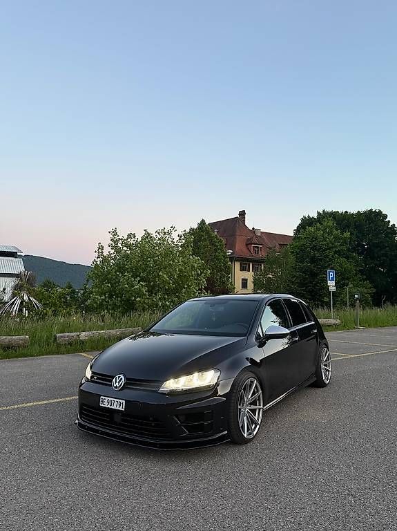 VW Automobili: Golf 7r 2.0TSI 4MOTION – Usato da Sonvilier venduto da dur_zd6j