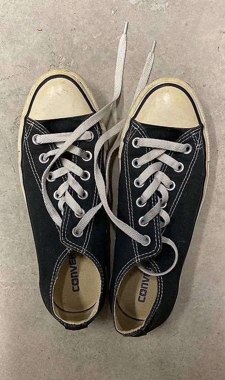 Converse Chaussures hommes: Converse schwarz, gebruaucht / Grösse 39 – D'occasion à Buchs AG par tam_k2nj