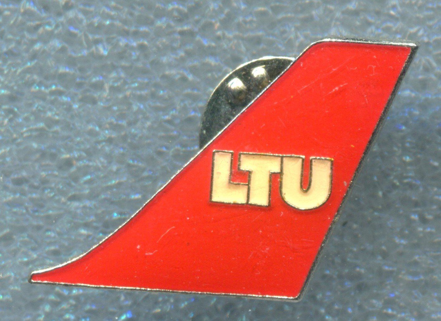 Plaketten & Abzeichen: LTU  Urlaub – Gebraucht aus Winterthur von Sammleroase