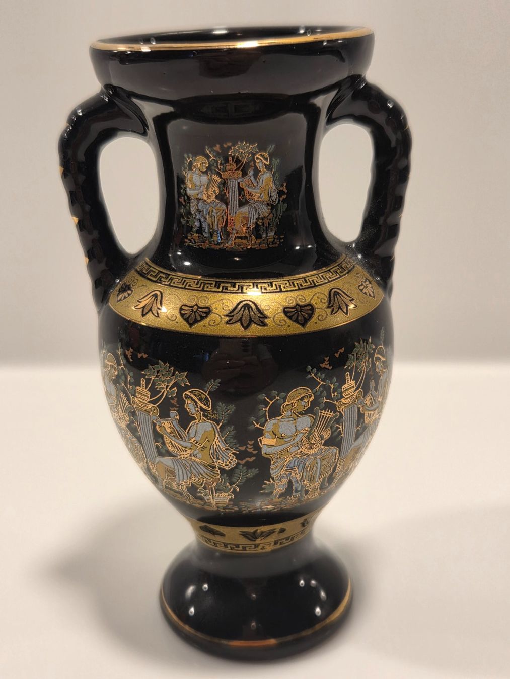 Vase & Récipients: Kleine Griechische Vase – D'occasion à Zürich par Lela-Mirela 2