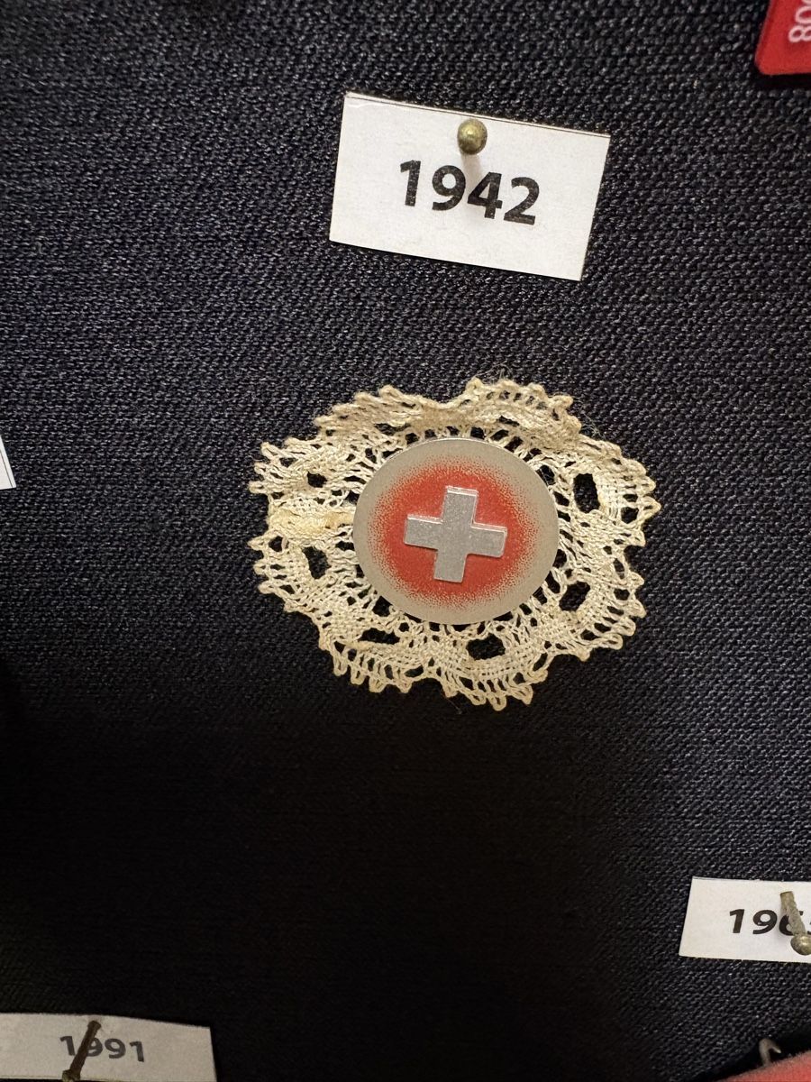 Medaglie: 1. Augustabzeichen Sammlung – Usato da Brülisau venduto da Thuri1 6