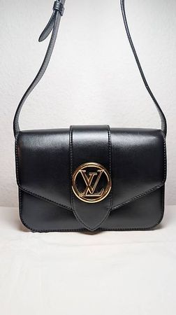 Louis Vuitton - Pont Neuf MM Black