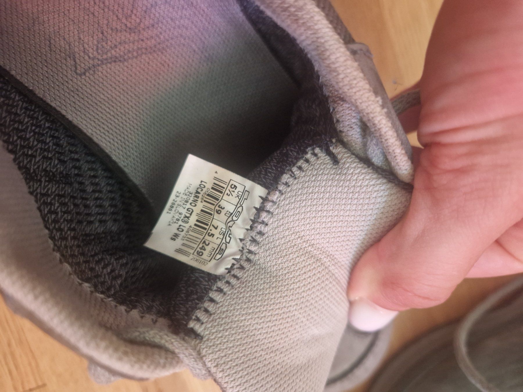 Lowa Damenschuhe: Hiking shoes Gortex Lowa – Gebraucht aus Renens VD von elenamozart 5