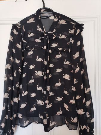 Seidenbluse von Hallhuber, Schwäne 