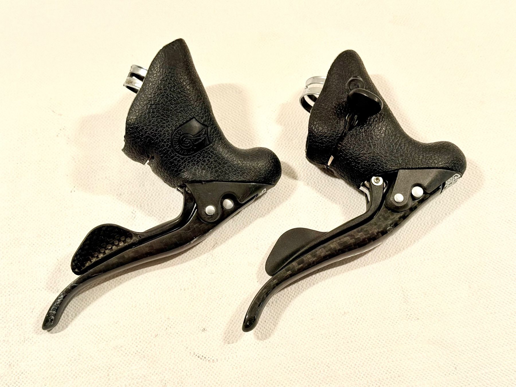 Campagnolo Pezzi di ricambio: Campagnolo Record CARBON BB SYSTEM Ergopower 2x10fach 2607 – Usato da Luzern venduto da bikeandbeltcom 1