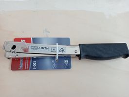 Novus Hammertacker
