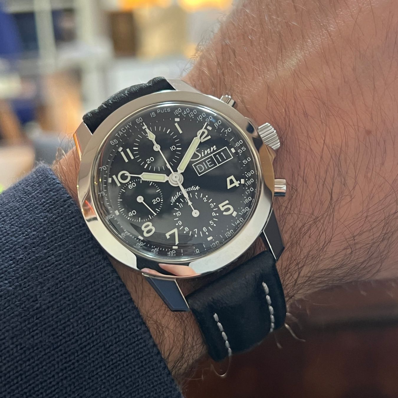 Sinn Montres: Sinn Pilot Chronograph Full Set 103.B.AUTO.POL.TY – D'occasion à Carouge GE par Watchaser 3