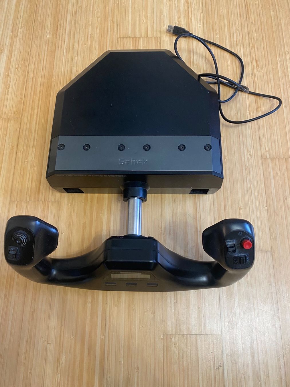 Logitech Controller: Saitek Pro Flight Yoke System – Gebraucht aus St. Margrethen von  1