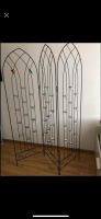 Eleganter Gotischer Teelichthalter Dekoration und Trennwand