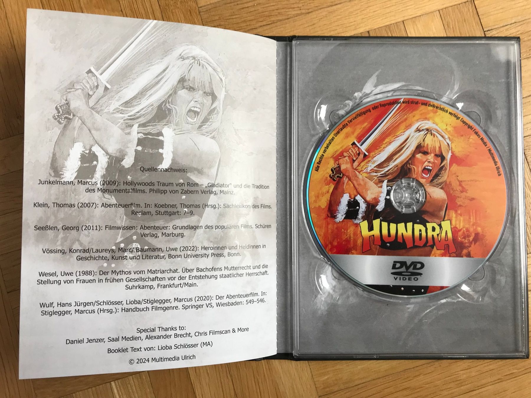 Tutti i DVDs: Hundra - Mediabook - Blu-ray + DVD – Nuovo (secondo la descrizione) da Zürich venduto da Malcom 3