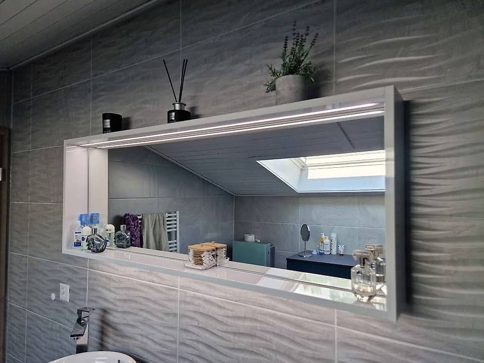 Specchi: Miroir avec éclairage intégré de salle de bain – Nuovo e nell'imballaggio originale da Orbe venduto da Reggio_22 1