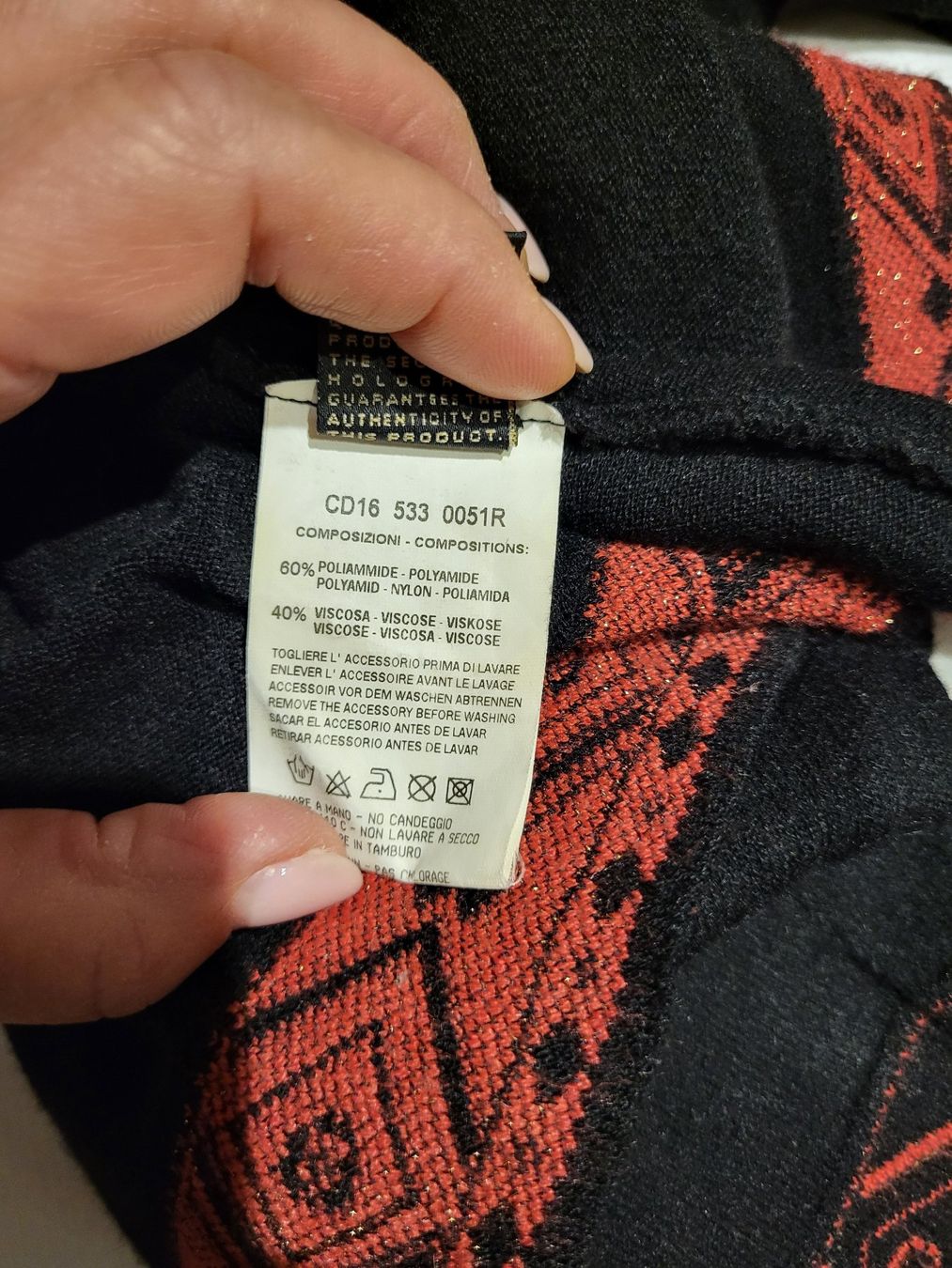 Maglioni & Felpe: Pullover schwarz mit Tiger Brosche Grösse 36 Class R. Cavall – Usato da Zürich venduto da Roberto040 8