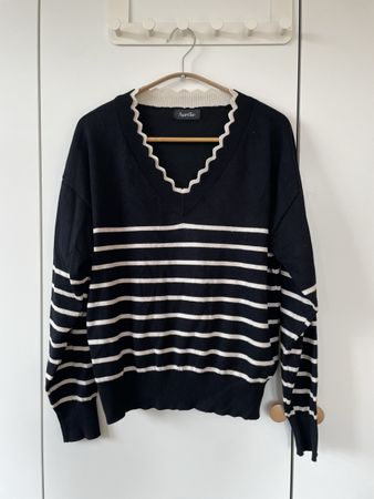 Aurélie Pullover, schwarz-ecru gestreift, Grösse M top!