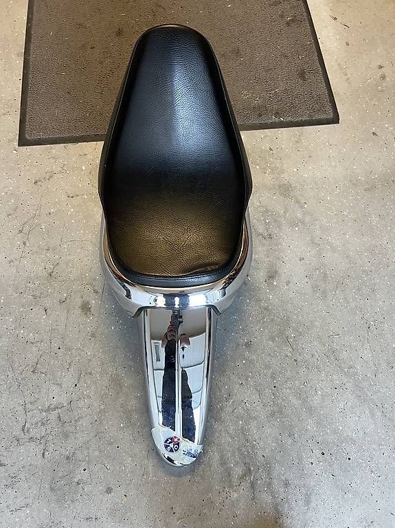 Tutti i ricambio per moto: Selle solo pour Fat Boy – Usato da Riddes venduto da Luisv
