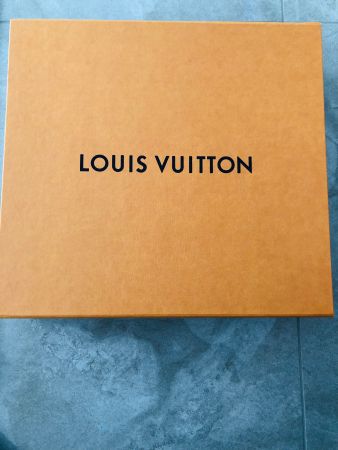 Neue Louis Vuitton Geschenkbox