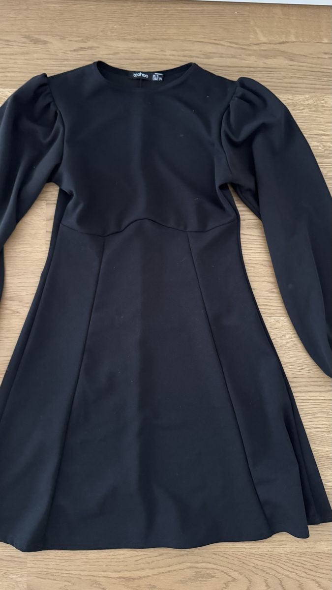 Boohoo Vestiti: Dress boohoo – Nuovo (secondo la descrizione) da Zürich venduto da yan_5ydb 1