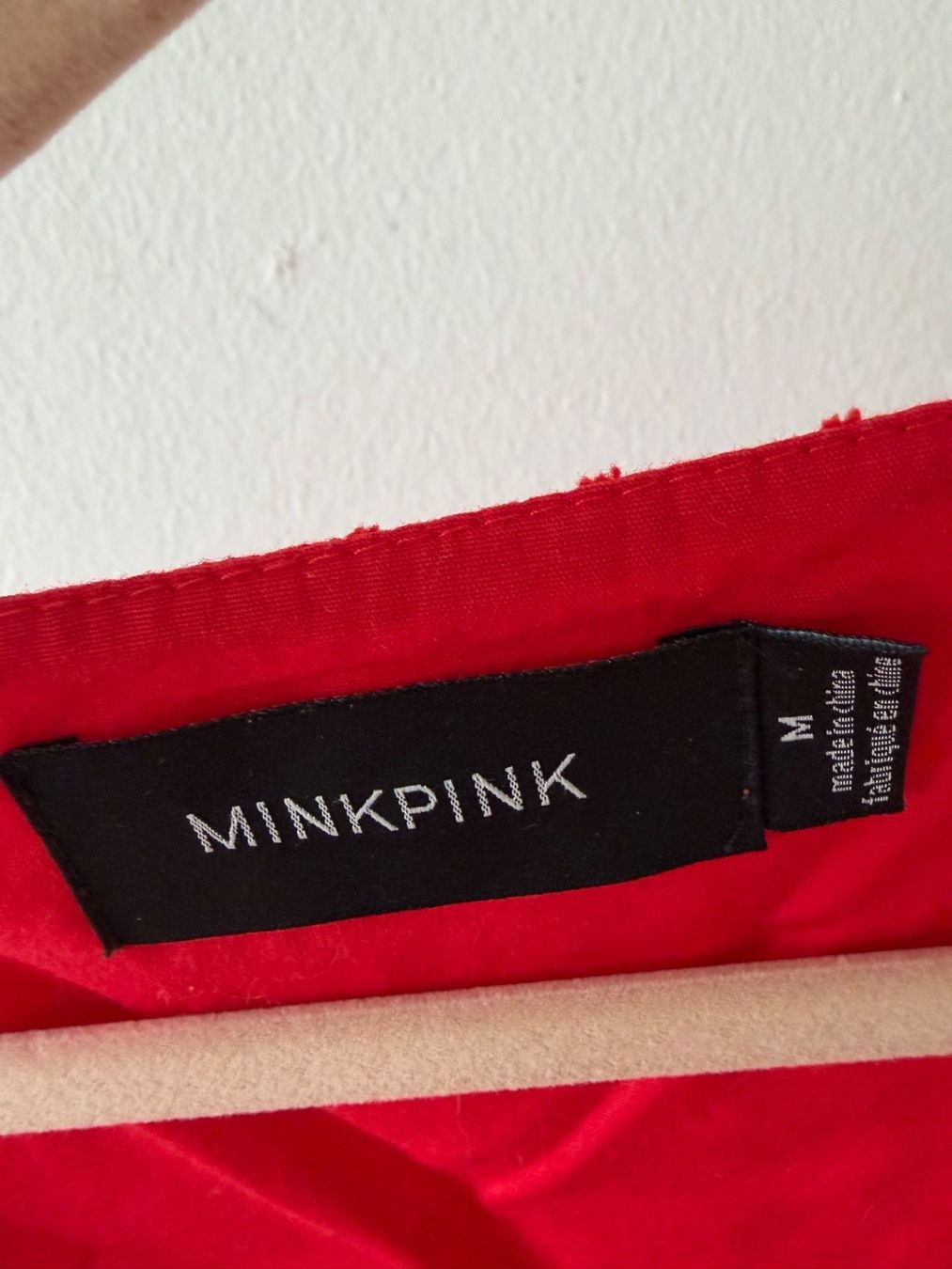 Kleider: MINKPINK Kleid rot, 3/4-Arm, Gr. M – Gebraucht aus Aarau von Better_Buy_From_Stef 4