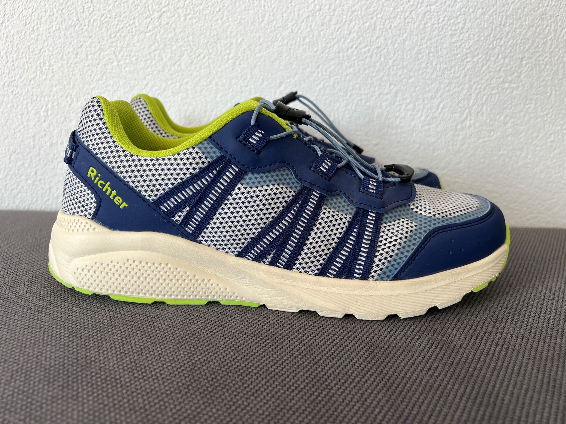 Scarpe per ragazzi: Wasserdchter Sneaker von Richter Gr.39 – Usato da Lengnau BE venduto da Rubin27 3