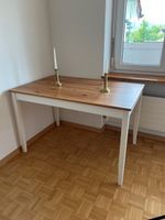 Holztisch weiss mit Holzplatte - sehr gutter Zustand