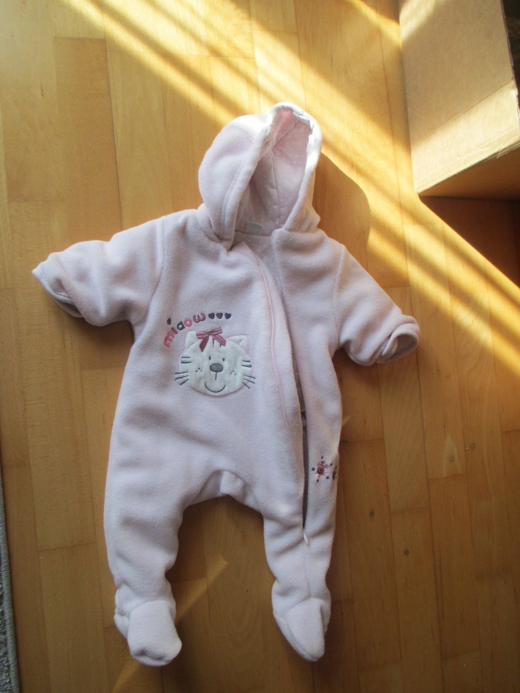 Vestiti & Gonne: Erstlings Kleidli Gr 50 – Usato da Landquart venduto da Cedes