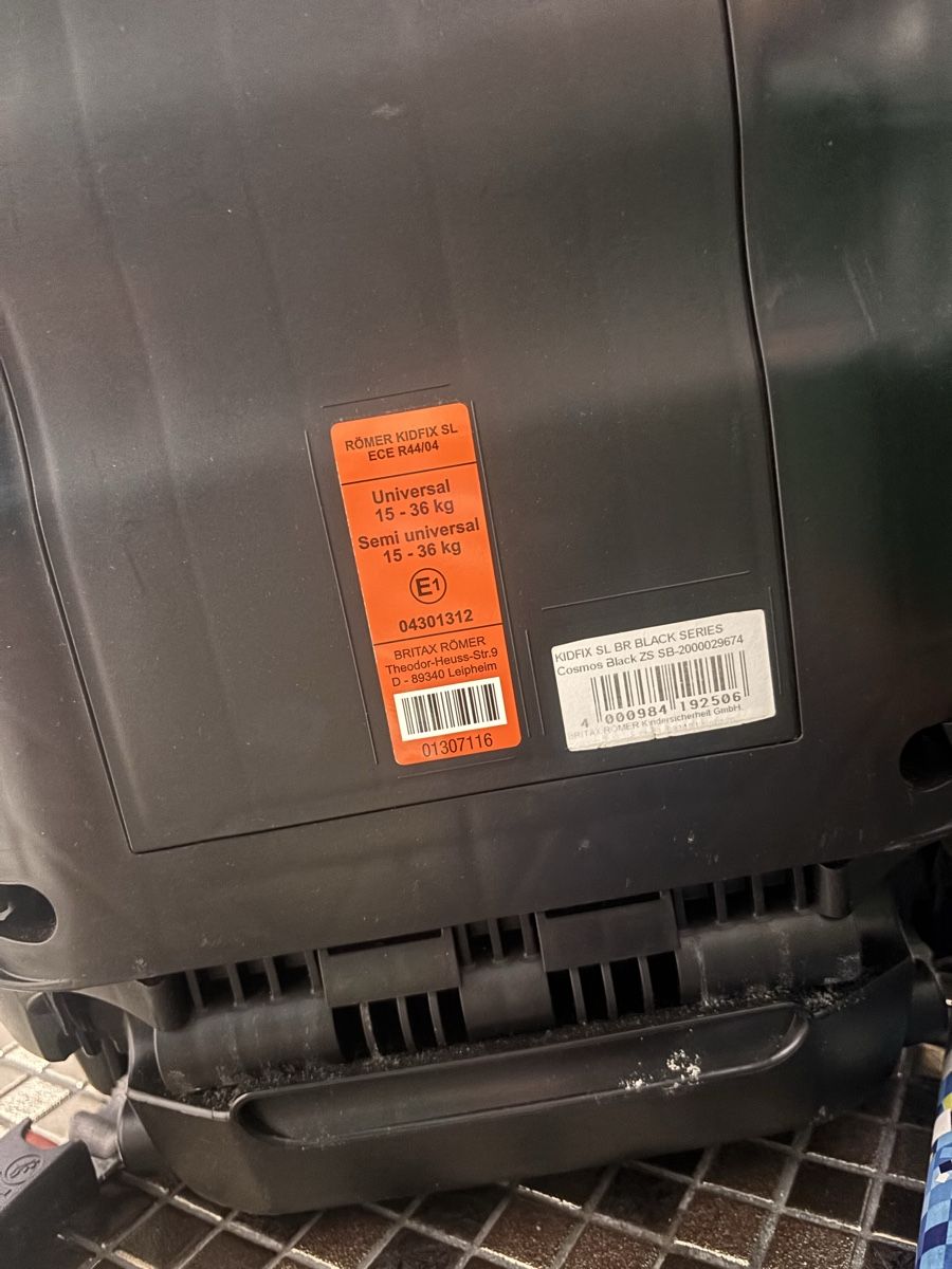 Britax Römer Seggiolini per auto: Kindersitz Britax Römer 15-36kg – Usato da Liestal venduto da Efri33 3