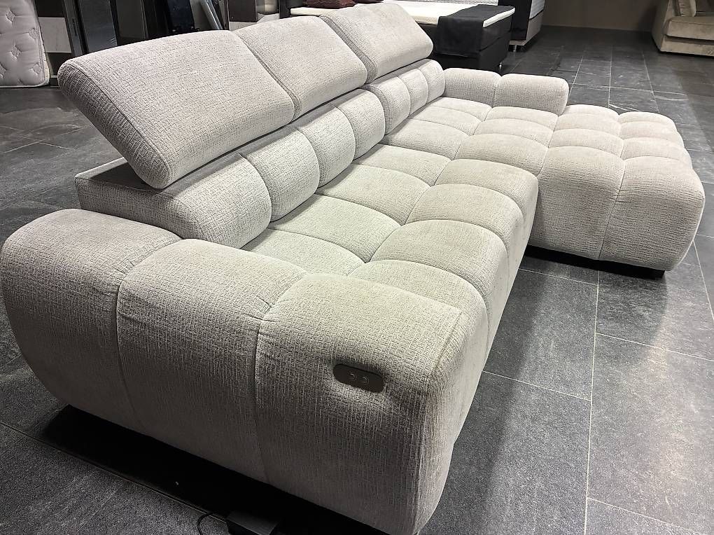 Sofas: Designer Sofa  – Gebraucht aus Fahrwangen von eli_kc5y 2