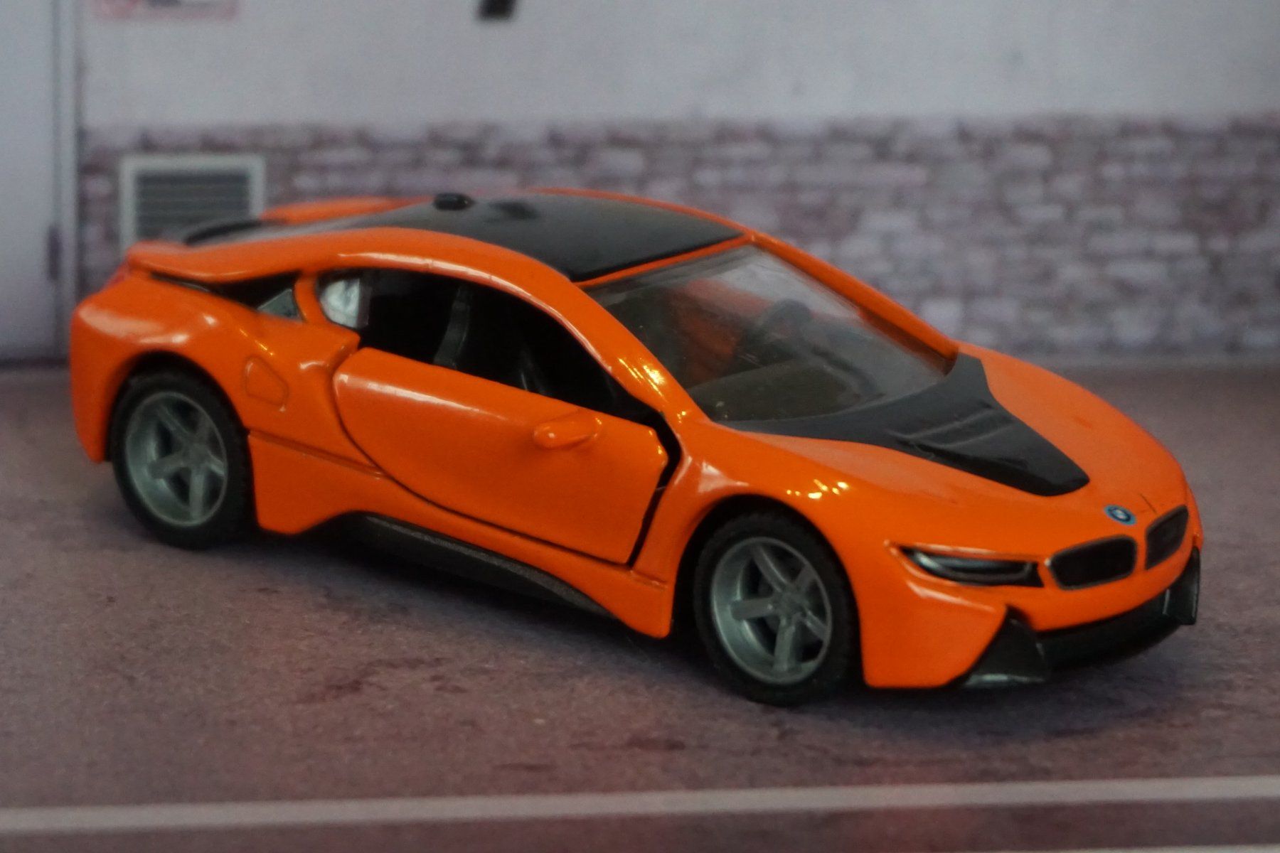 Siku Modellini d'auto: Siku BMW i8 LCI TOP !!!!!!!!!! – Usato da Reiden venduto da Doppeldecker69