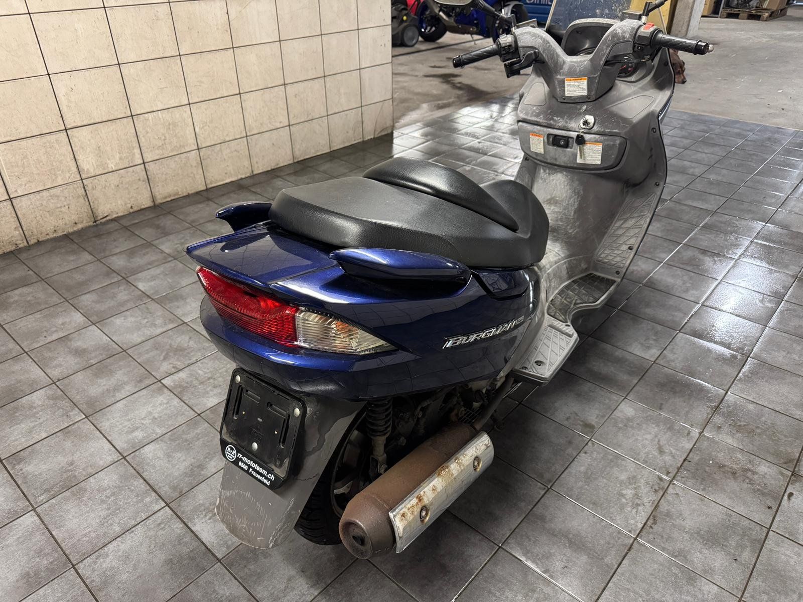 Suzuki Scooters: Suzuki UH125 Burgman – D'occasion à Elgg par Roger04011970 3