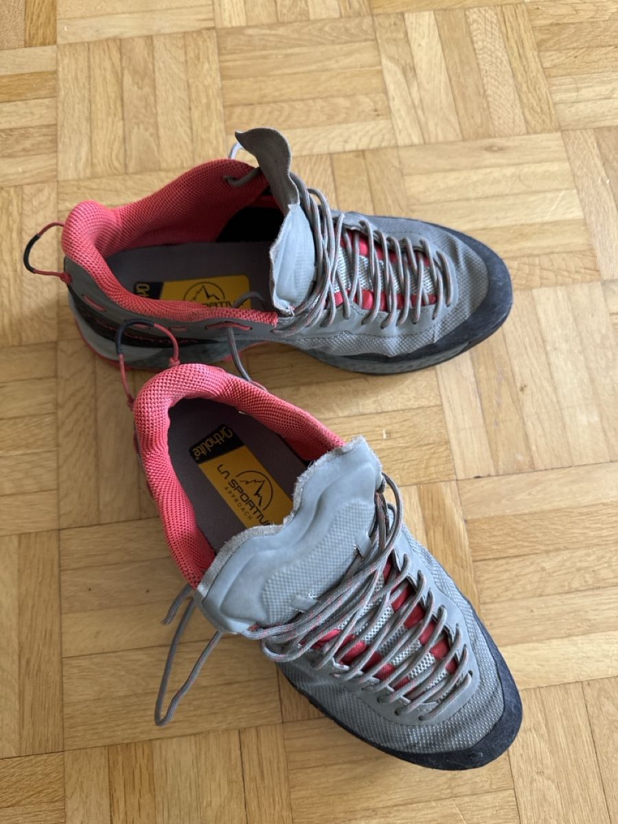 La Sportiva Scarpe da donna: La Sportiva TX Guide size 39 – Usato da Zürich venduto da aga_fns9