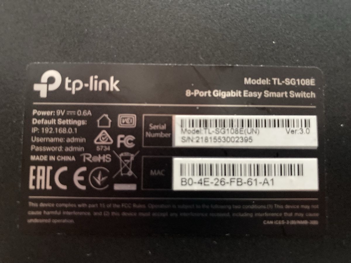 TP-Link Hubs & Switches: tp-Link 8-Port Gigabit Easy Smart Switch TL-SG108E – Neuf (Voir description) à Bioggio par edeschnede 2