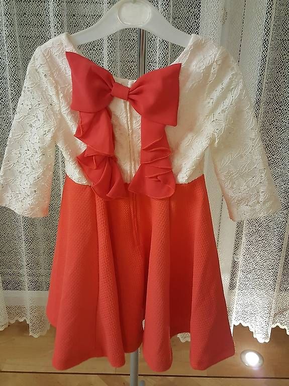 Vestiti: Schönes Festtags Kleid – Usato da Langenthal venduto da hab_zw5p 1