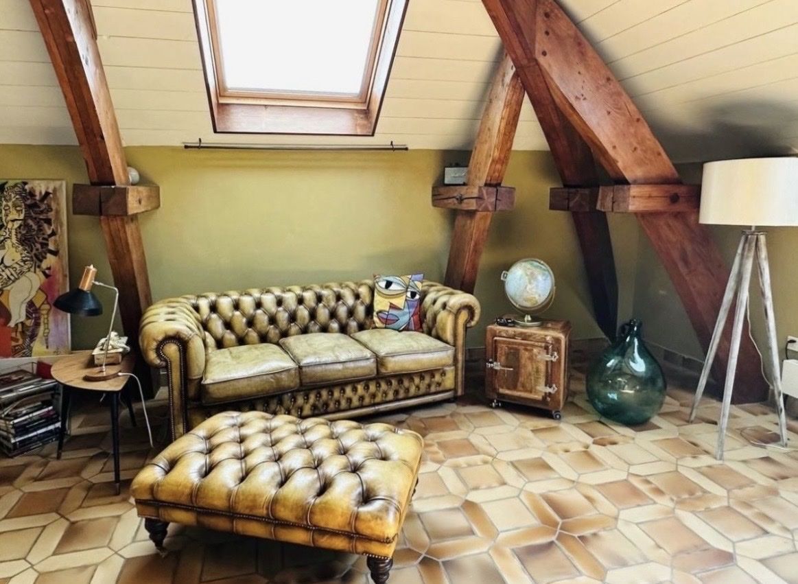 Stühle: Chesterfield  Leather poof – Gebraucht aus Vevey von ledidream 2