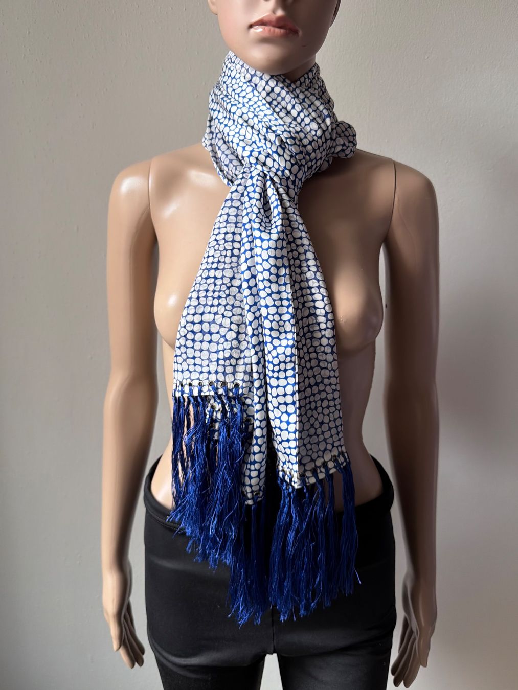 Foulard & Sciarpe: APOSTROPHE Schal | 100% Seide 💙 – Usato da Zürich venduto da ClosetQueen 3