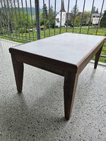 Table basse en acacia [neuve]