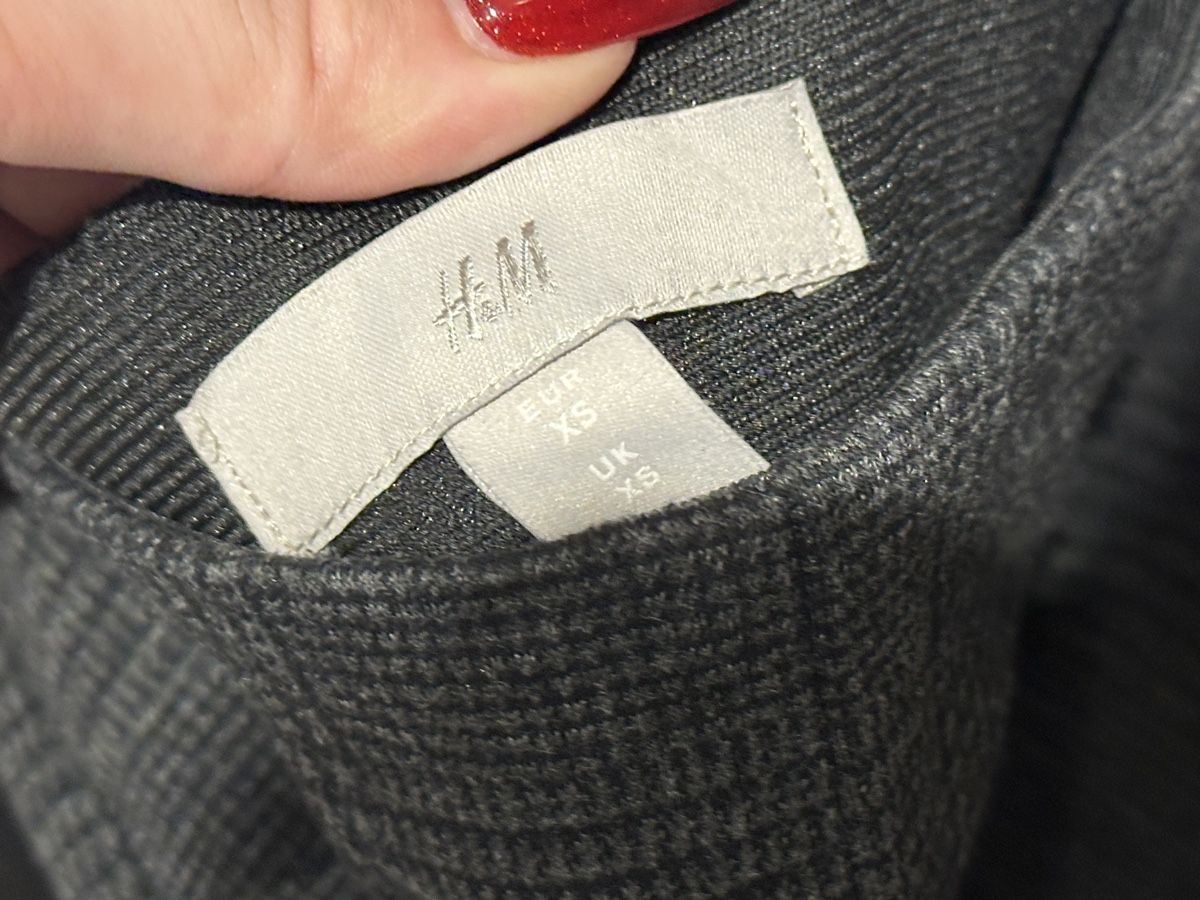 H&M Pantaloni: H&M Hose, XS, Grau Kariert – Nuovo (secondo la descrizione) da Ottenbach venduto da Irinaberther 2