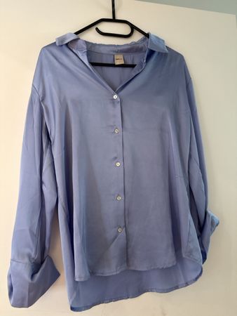 Blaue Bluse 