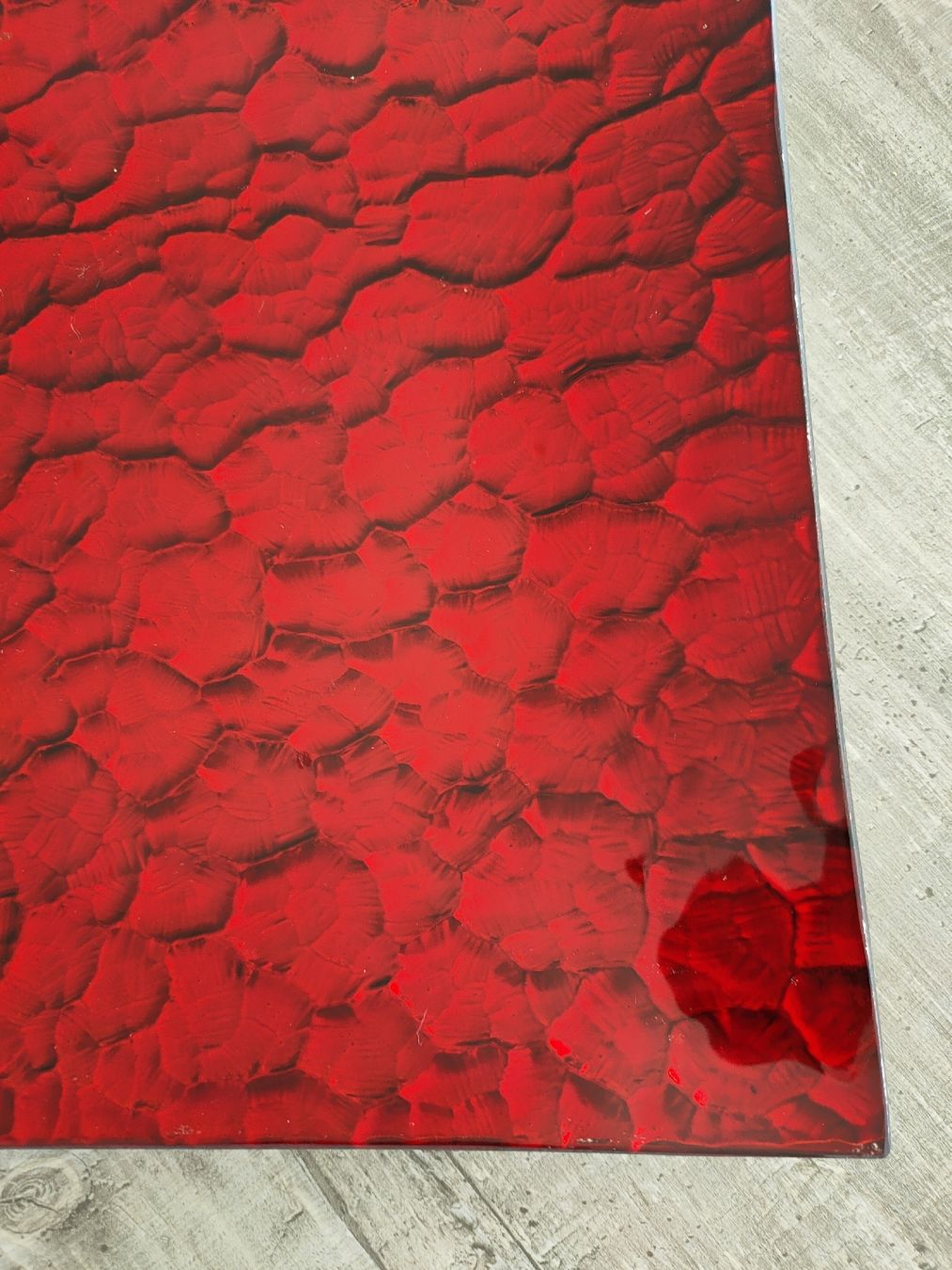 Toutes les décorations: Dekorative rote Glasplatte/ Früchteplatte – D'occasion à Gipf-Oberfrick par minini 4