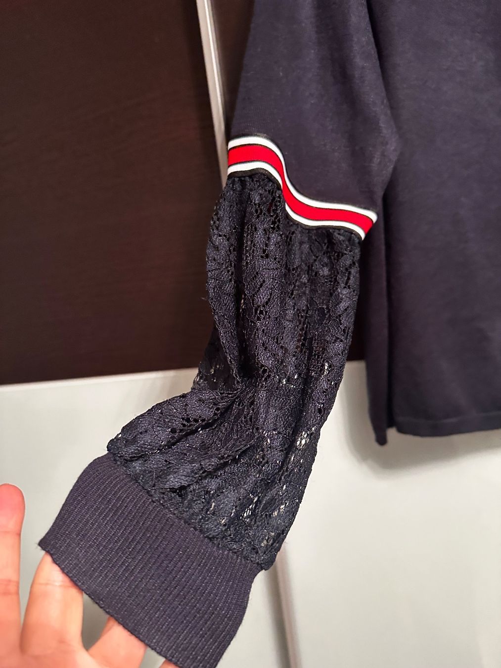 Only Maglioni & Felpe: Pulli marineblau mit Spitze von Only Gr. L – Nuovo (secondo la descrizione) da Altendorf venduto da Eastwick4 1