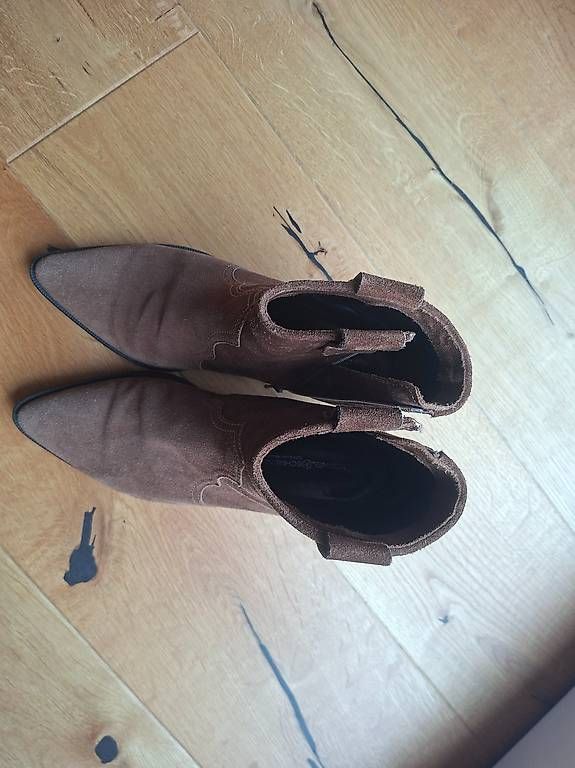 Scarpe da donna: Kennel & Schmenger Stiefeletten  – Usato da Siggenthal Station venduto da chr_j2ny 3