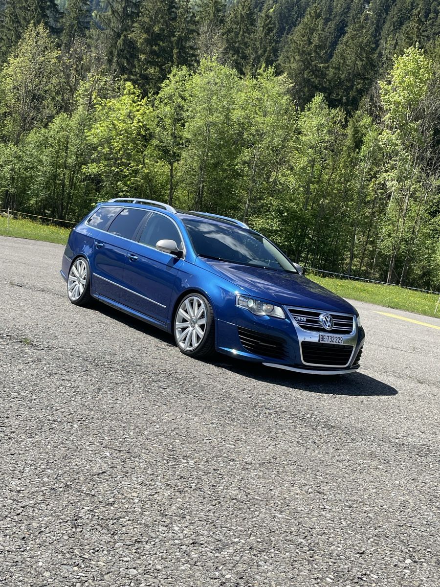 VW Automobili: VW Passat r36 – Usato da Boltigen venduto da Nator